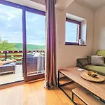 Apartment Bilice Apartamento *