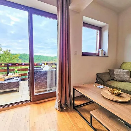 Apartment Bilice Daire *