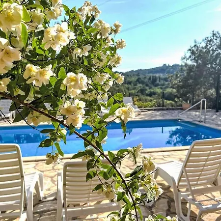 Apartment Bilice Daire *